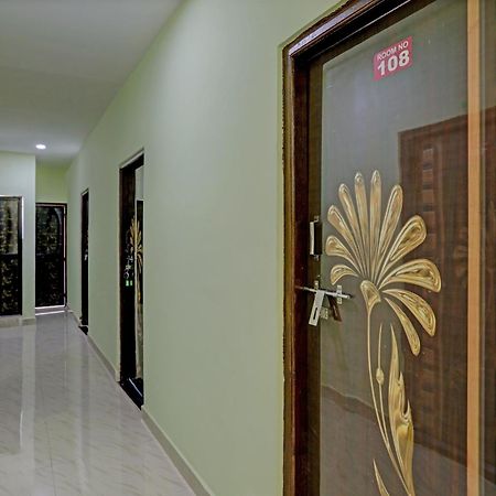 Spot On Hotel Leo Star Chandrapur 外观 照片