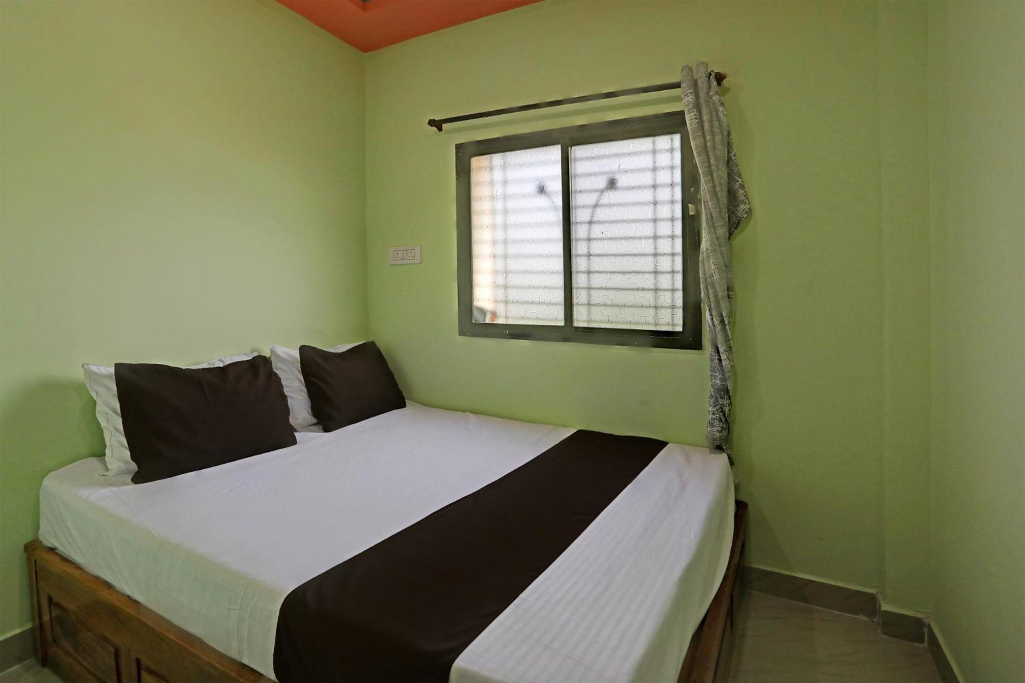 Spot On Hotel Leo Star Chandrapur 外观 照片