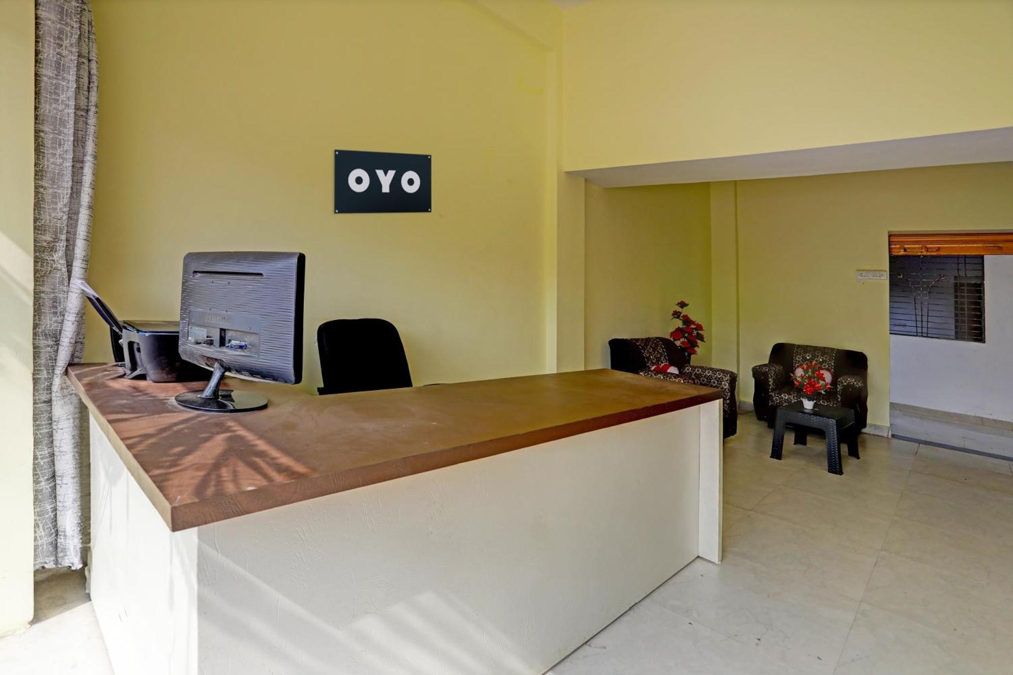 Spot On Hotel Leo Star Chandrapur 外观 照片