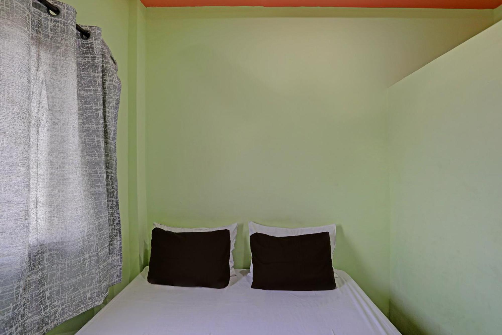 Spot On Hotel Leo Star Chandrapur 外观 照片