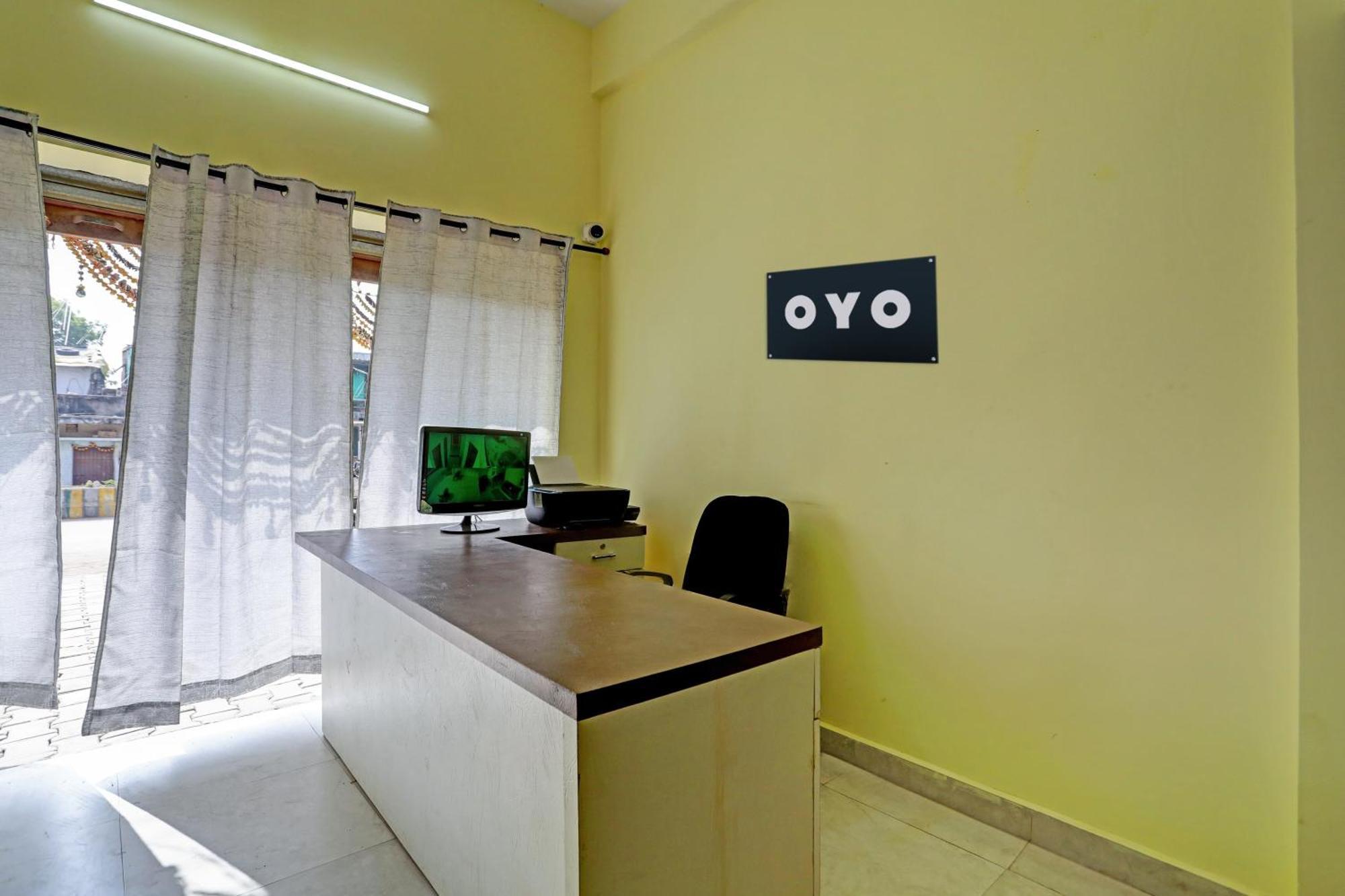 Spot On Hotel Leo Star Chandrapur 外观 照片